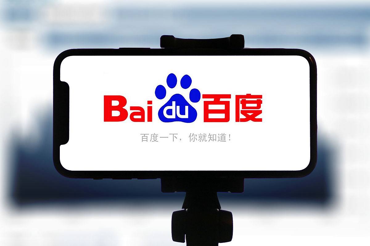 失联女童获救爷爷奶奶见人就磕头